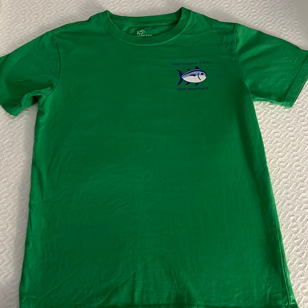 Southern Tide t-shirt